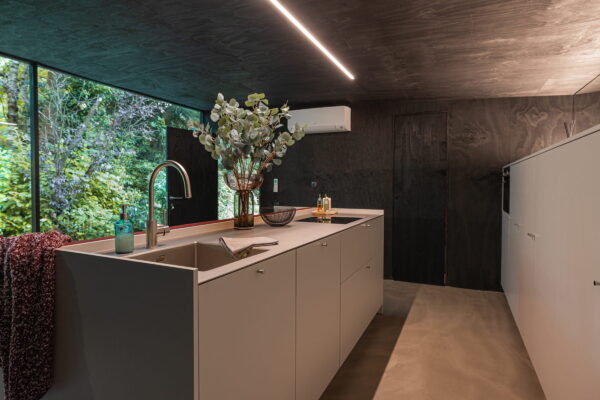 TINY HOUSE2610056